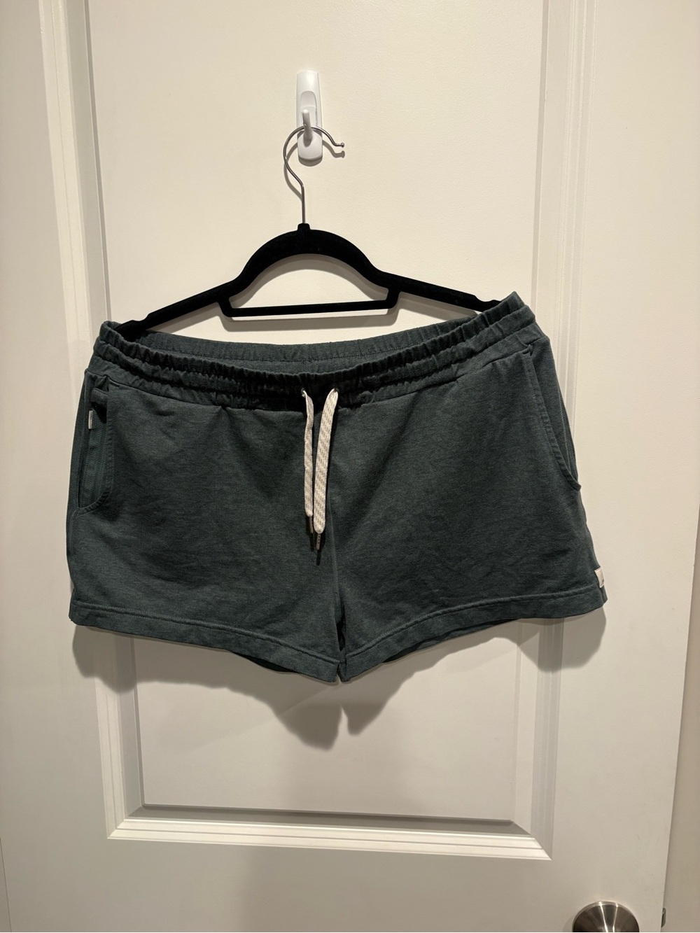 Vuori Halo Performance Shorts